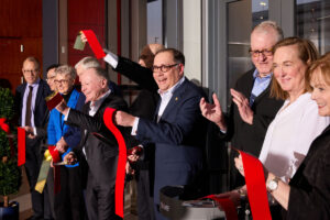 Newly opened Jeffrey T. Fort Neuroscience Research Building dedicated